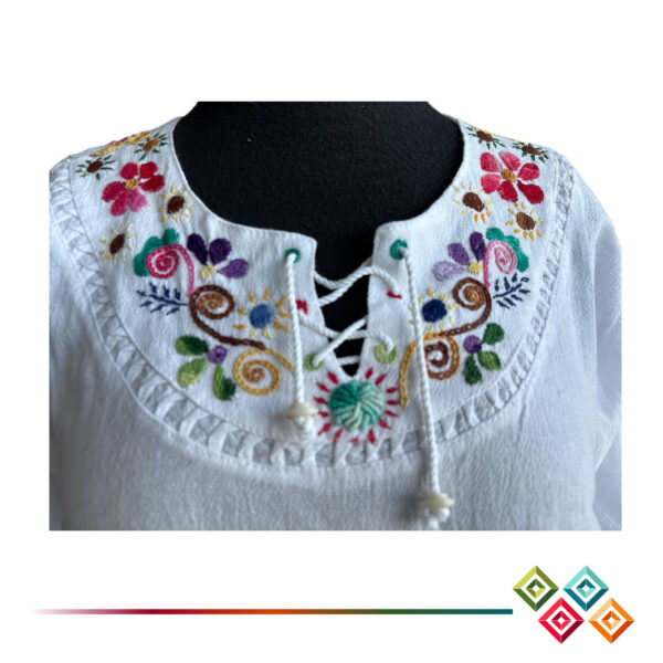Embroidered blouses - Image 2